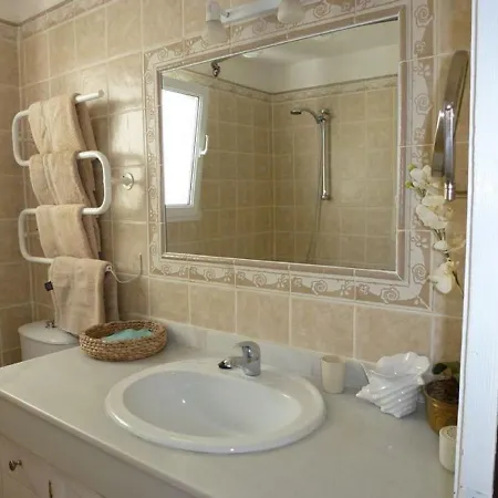 Frontline Beach Homely 3 Bedrooms Duplex With Amazing Views