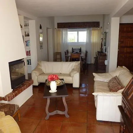 Frontline Beach Homely 3 Bedrooms Duplex With Amazing Views Estepona