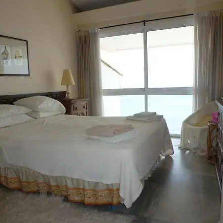 Frontline Beach Homely 3 Bedrooms Duplex With Amazing Views Estepona